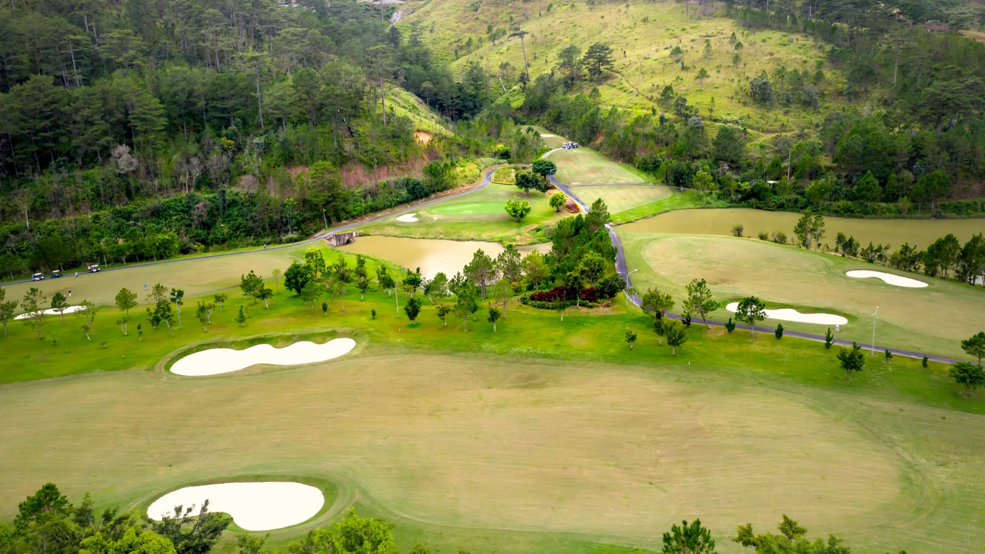 Amraasa villa and gardens